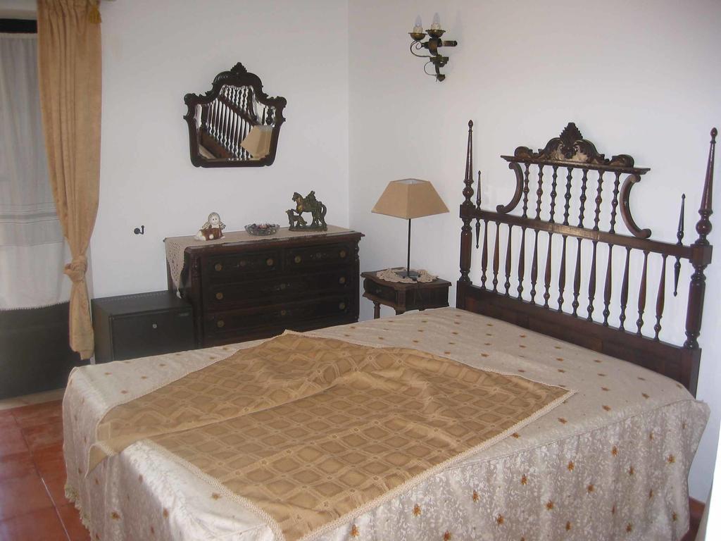 Quinta Das Aves Guest House Lagos Bilik gambar