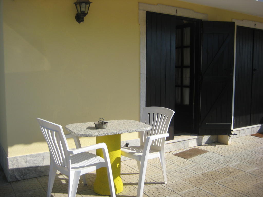 Quinta Das Aves Guest House Lagos Bilik gambar