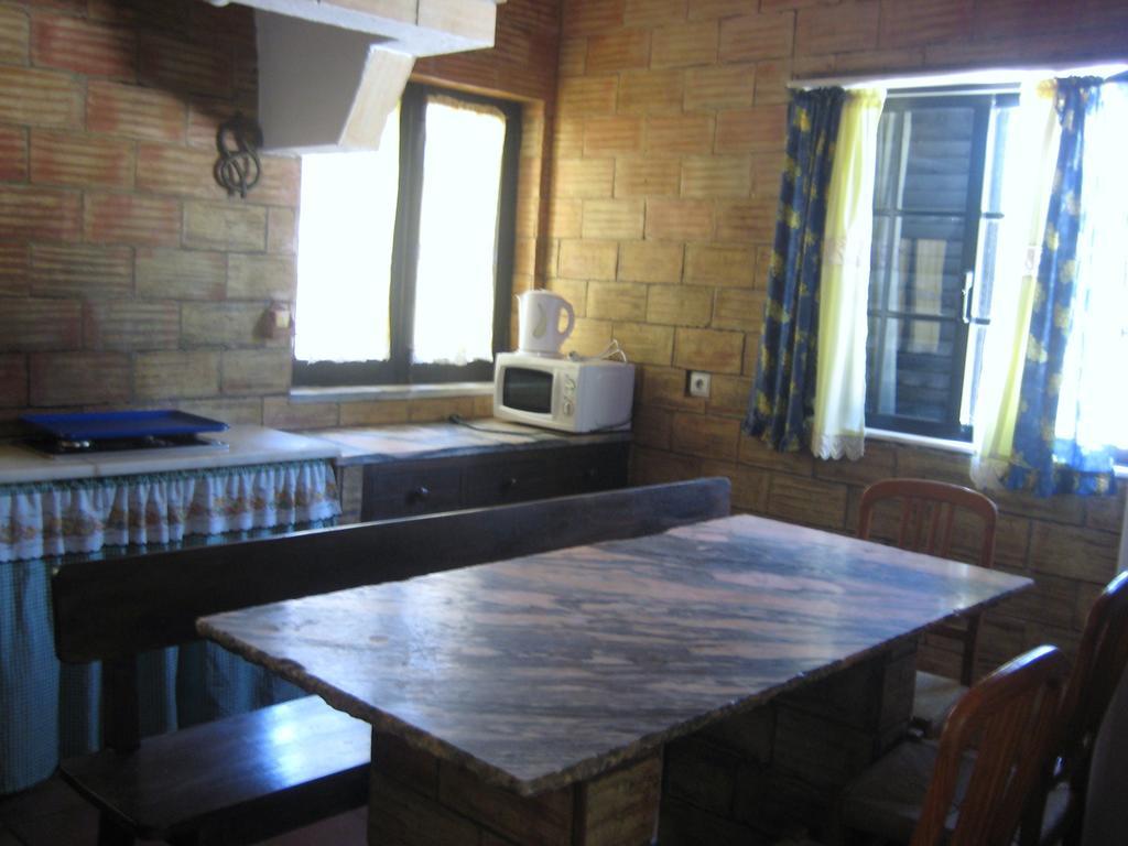 Quinta Das Aves Guest House Lagos Bilik gambar